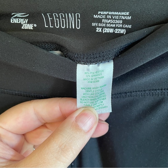 Energy Zone Speed Dri Capri Leggings (Performance), 2X, lot of 3 - Picture 9 of 14